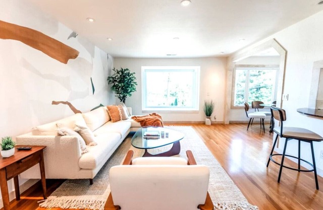 Mill Valley Compound | Bay View, Hot Tub Treehouse