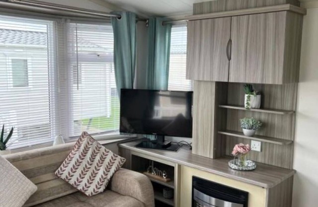 Millies caravan whitehouse leisure park towyn north wales LL22 9EY