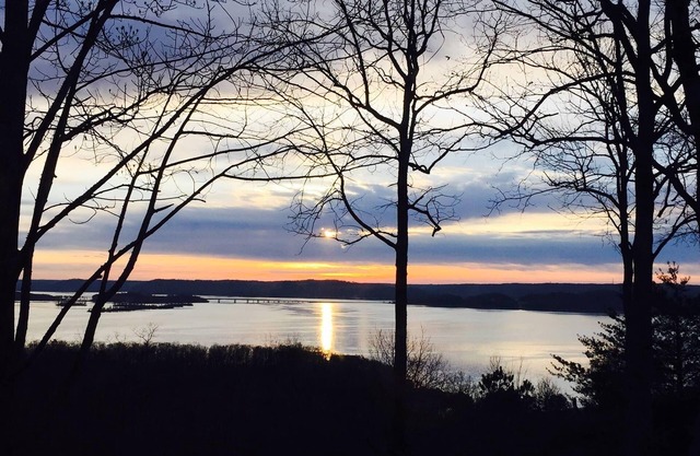 Million Dollar Lake View