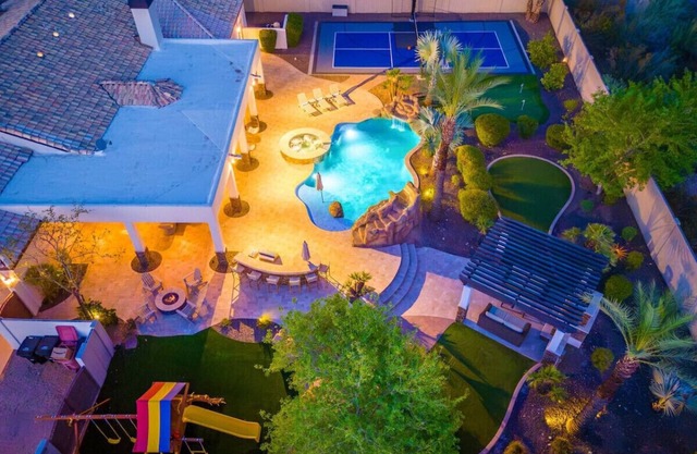 Million$ MiniResort+WaterSlide+PickleBall+Golf+Spa