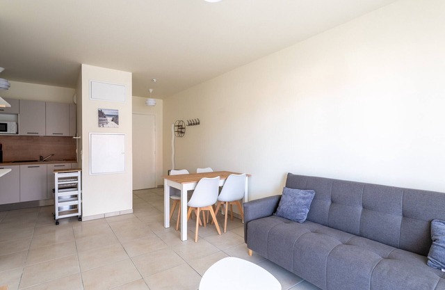 Mimizan Beach: New Apartment for 6 at 400m to Ocean with WIFI