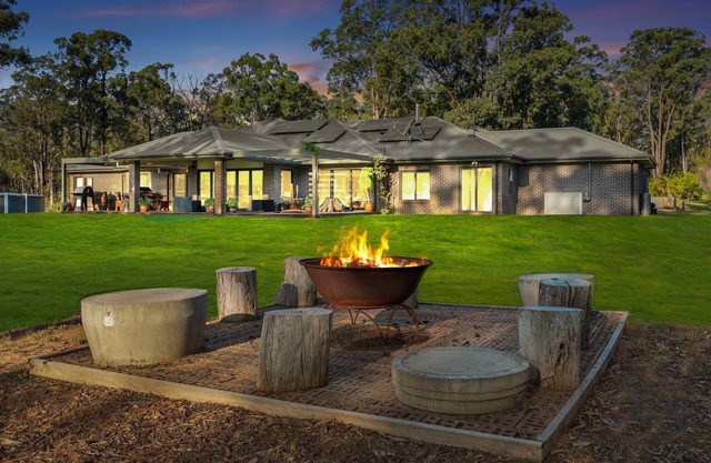 Mirambeena - Seclusion on Hermitage Rd