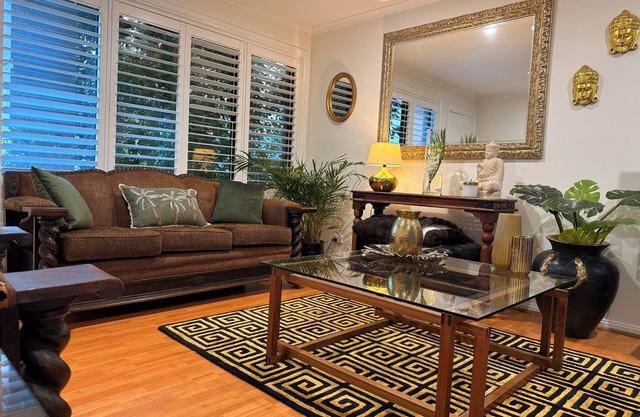 Miranda Retreat Stylish 1-Bedroom Near Cronulla & Sydney Airport