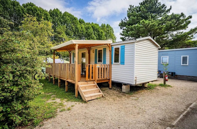 Mobil-home | Comfort | 2 Bedrooms | 4/6 persons | Raised terrace