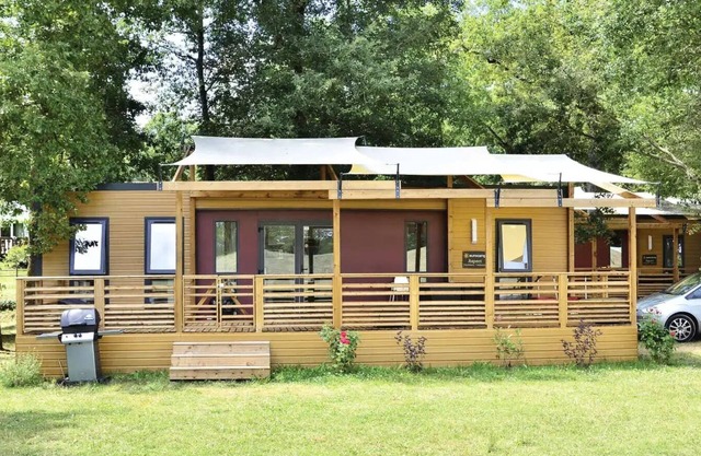 Mobil-home | Ultimate | 3 Ch. | 6/8 pers. | Raised terrace | A/C
