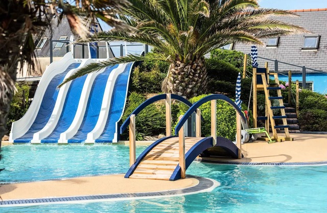 Mobil-home | Classic | 2 Ch. | 4/6 pers. | Raised terrace