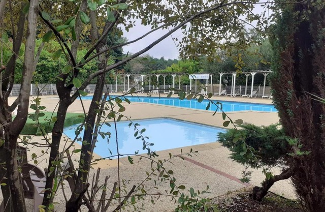 Mobil-home "Le pin bleu" à St-Paul-les-Dax