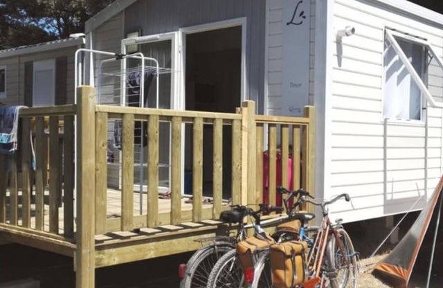 Mobile-home for 4 with terrace | 2 bedrooms