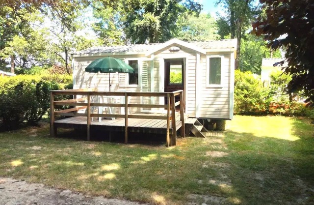 Mobilheim - 25 m2 - 2 Schlafzimmer (2 Erwachsene oder max. Familien) 4 Personen