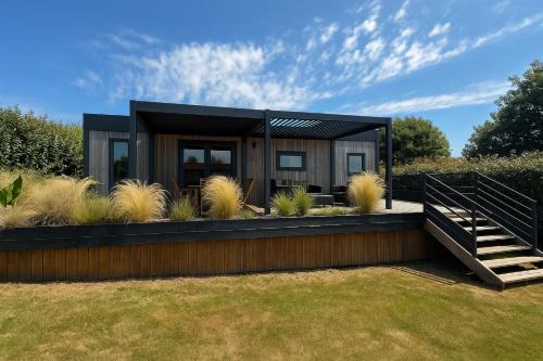 Mobilhome moderne avec grande terrasse, pergola, HUDIMESNIL