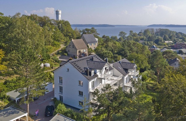 Modern 2-room vacation apartment with balcony - Ferienresidenz Zwei Bodden FeWo 1-4 -
