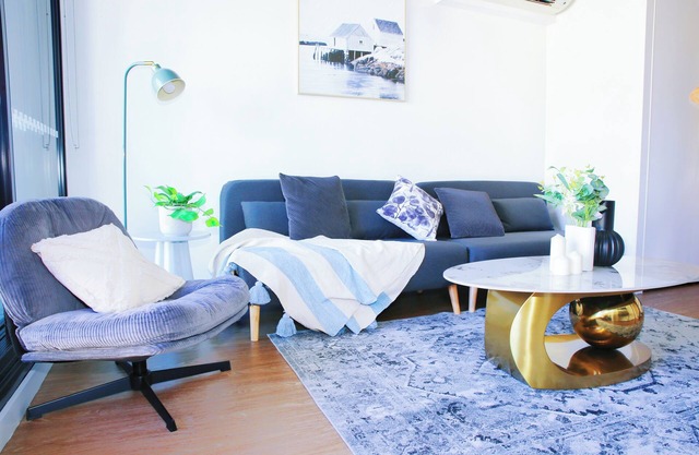 Modern 2BR | Prime Location | Balcony