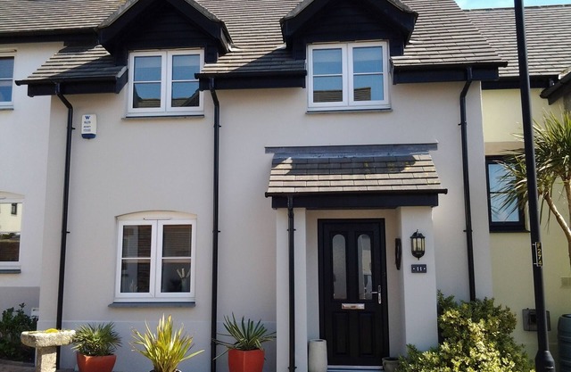Modern 3 bed house in Cubert, near to beaches at Holywell, Polyjoke, Crantock.