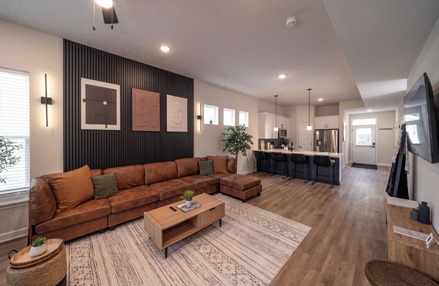 Modern 3BR 2.5BA New Build Luxury—Near Downtown Cleveland!