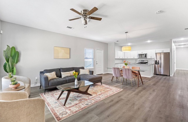Modern 3BR Home Downtown Dallas