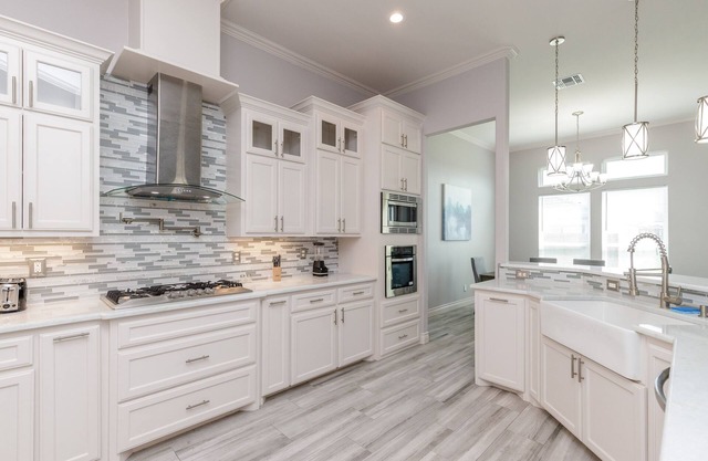 Modern 4BR New Home with Blazing Fast 536 Mbps WiFi -Just 15 Min Drive to Beach!