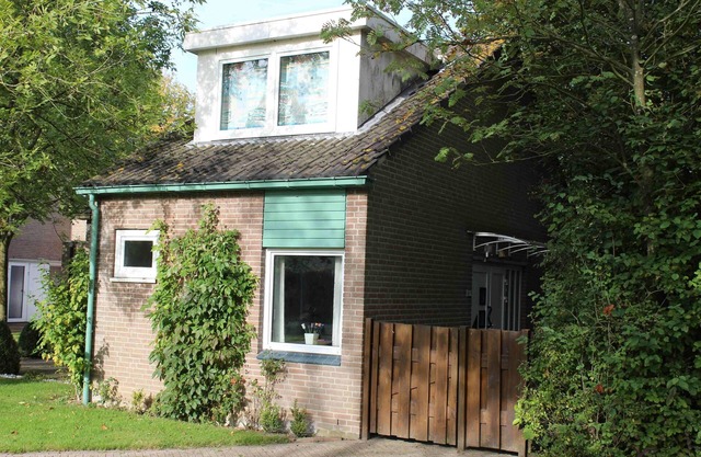 Modern and high-quality vacation home with garden on the Grevelingenmeer