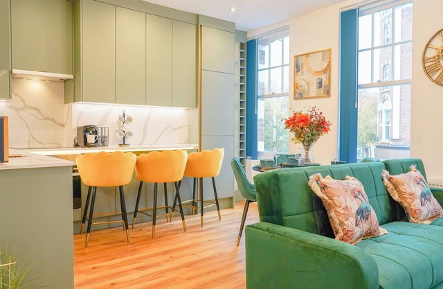 Modern and Stylish New Flat in Central London