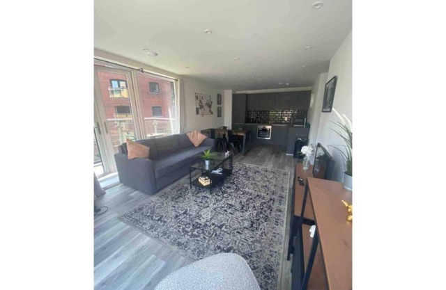 Modern Apartment in Cardiff City Centre