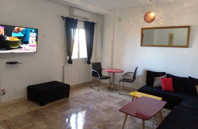 Modern apartment in residence in Algiers Staoueli