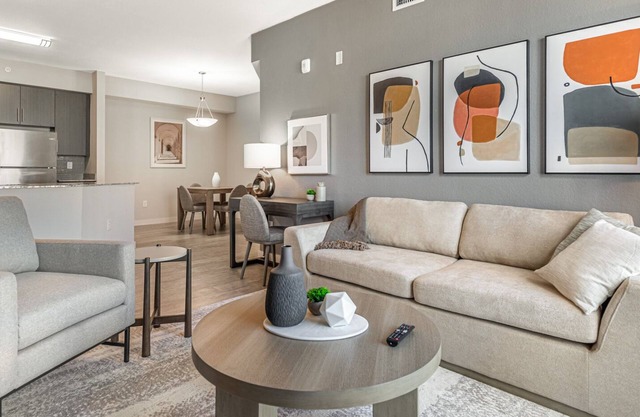 Modern Apartment in Prime Location (ID6535X46)