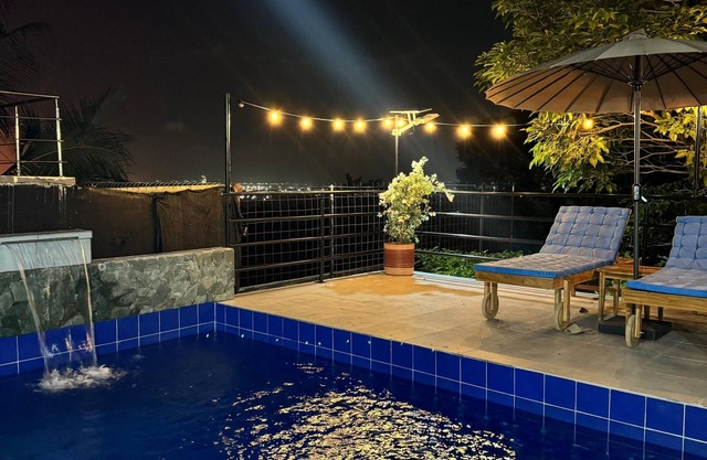 Modern chalet with private pool, perfect for relaxing surrounded by nature.