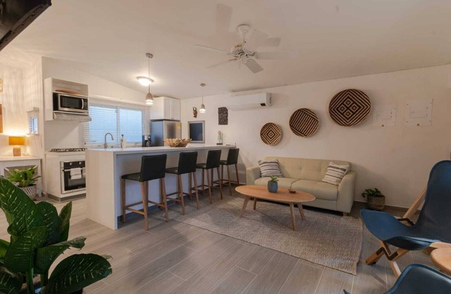 Modern Comfort by the Caribbean, Los Cocos apt Santa Marta 201