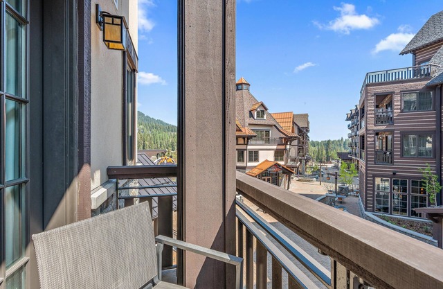 Modern Condo|Mountain and Village Views