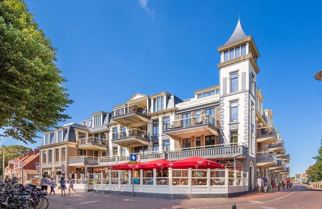 Modern Domburg Apartment