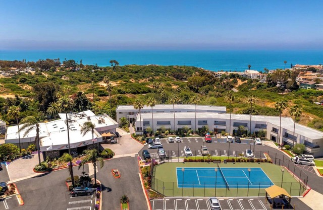 Modern Elegance Meets Coastal Living in San Clemente, Pool!
