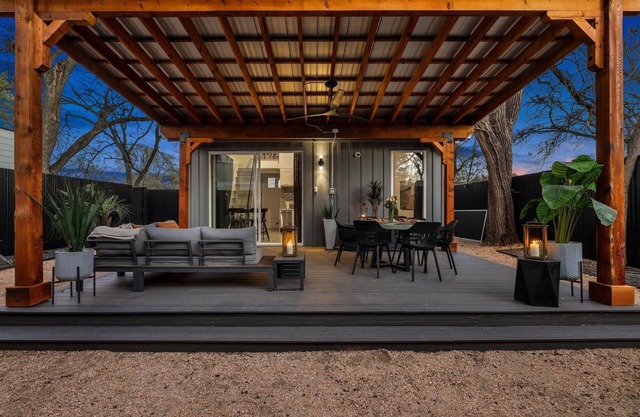 Modern Home with Hot Tub | Near Downtown
