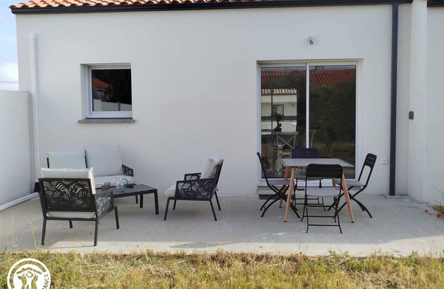 Modern house in La Barre-de-Monts with terrace and parking