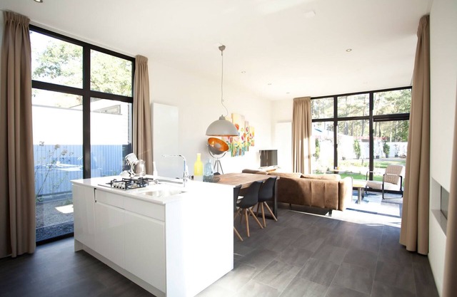 Modern house with dishwasher, near the Veluwemeer