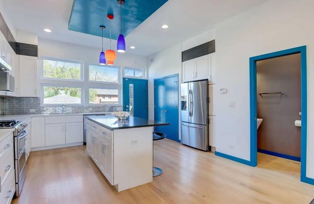 🌟 Modern Humboldt Park 5-Bed, 3.5-Bath Home 🌟
