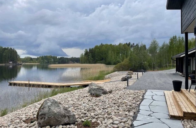 Modern Luxury Villa with Elegant Interiors