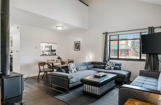 Modern Mountain Getaway & Pagosa Peaks Outlook
