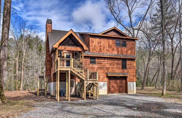 Modern Murphy Cabin w/Nottely River Views!