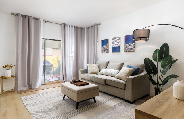 Modern Oasis In San Antonio- Perfect for long stays and short get aways!