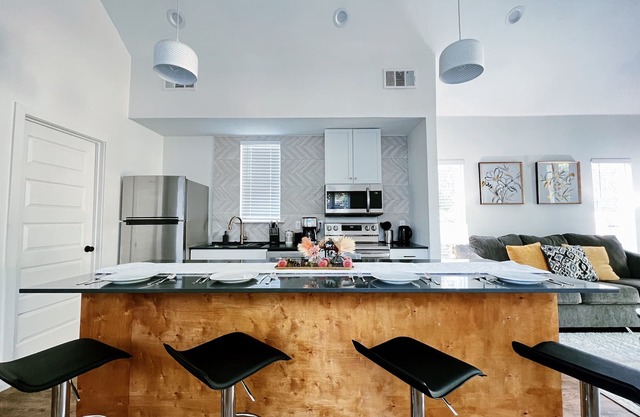 Modern Oasis- Walk t State Fair | Near Deep Ellum