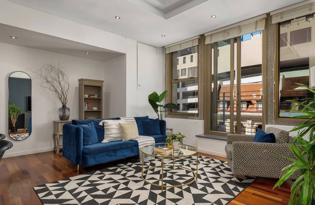 Modern One Bed Apt - Central - Pool