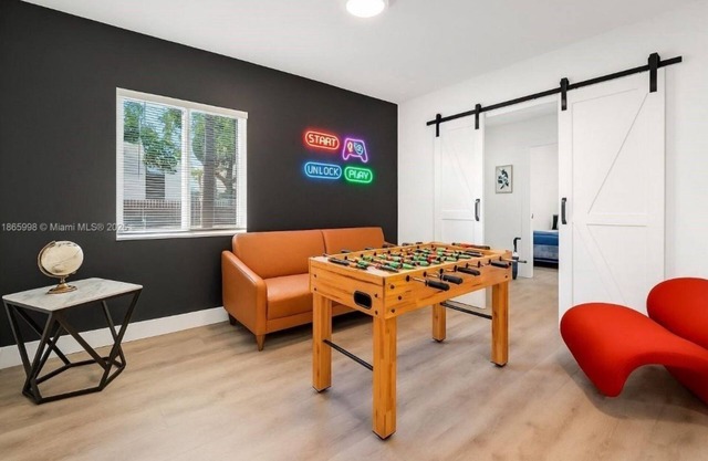 Modern Retreat Near Wynwod & Desing District
