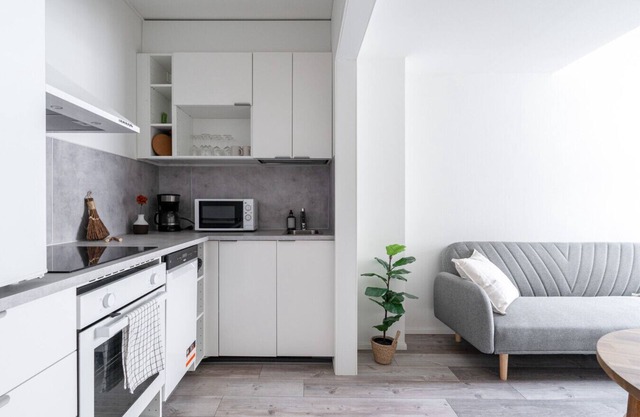 Modern Studio & Best Location