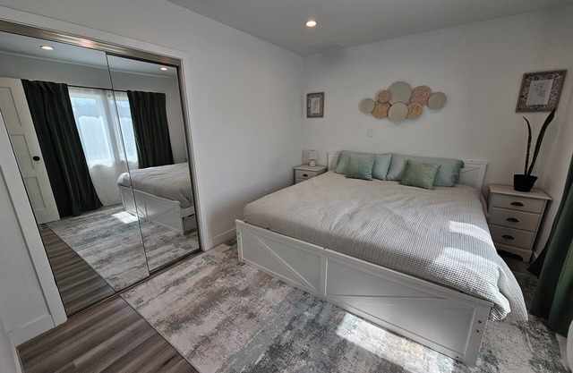 Modern Traveler's Escape 2BR/1BA