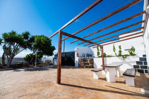 Moderno Apartamento para 6 con Piscina y BBQ
