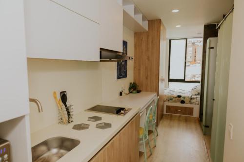 Moderno estudio con gimnasio, terraza y coworking en Bogotá