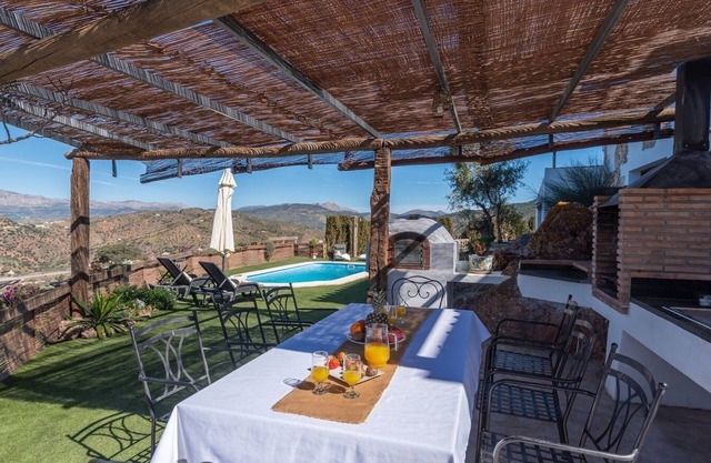 Molino del Hortelano Casabermeja by Ruralidays