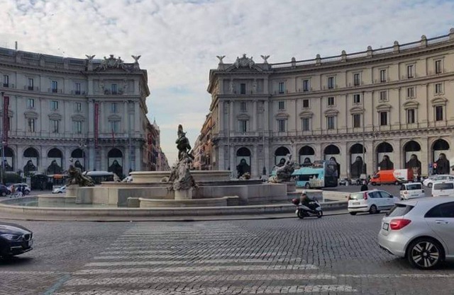 Montebello Apartment Near Termini Station - Free WiFi