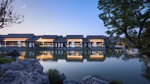 Moonrise Hotels Resorts