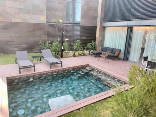 Moradia Prime em Tróia com Piscina Privada