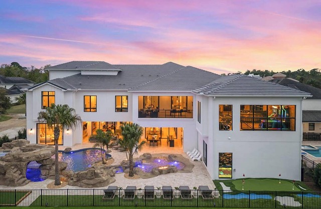 Morlando Space Mansion-TT469